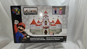 NINTENDO The Super Mario Bros. Película Mushroom Kingdom Castle With Mario & Peach - Imagen 1 de 1