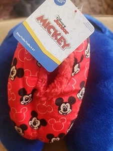 Mickey Mouse Socks Fuzzy Babba Slippers Size 3-4 T M/L - Picture 1 of 4