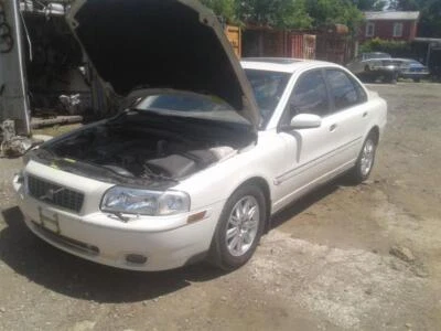 Faro halógeno izquierdo conductor para VOLVO SERIE 80 04-06 1635392 Foto 1 de 4