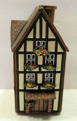 Quemador de incienso vintage hecho a mano vela diseño chalet aroma 6" de alto marcado   Foto 1 de 4