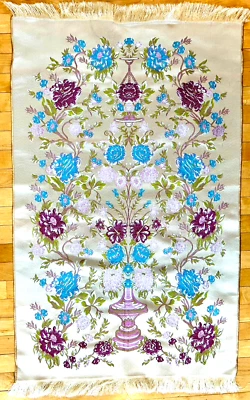 Florero floral tapiz jacquard tejido brocado de seda fondo crema 27" x 44" Foto 1 de 4