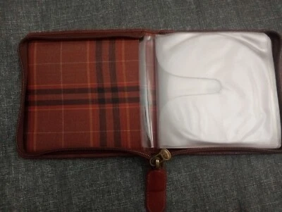 porta cd vera pelle the bridge cm 15 x cm 15 Mai Usato Senza Scatole Come Nuovo  - Immagine 1 di 2