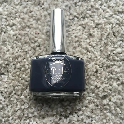 NUEVO ESMALTE DE UÑAS CIATE LONDON GEOLOGY ECLIPSE TOTAL GRIS OSCURO TAMAÑO COMPLETO VEGANO NUEVO Foto 1 de 4