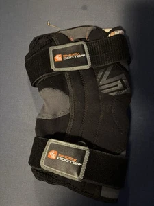 Shock Doctor Kniestabilisatorbandage mit flexiblen Streben (875) * Größe XL - Bild 1 von 3