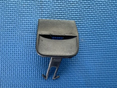 Parachoques trasero izquierdo Porsche Cayenne 2003-2006 usado gancho tapa gris texturizado Foto 1 de 4