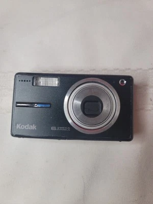 Kodak Easyshare V603 6.1 MP 2.5" LCD 3x Zoom Digital Camera FOR PARTS ONLY - Image 1 of 4