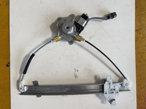 Front Left Window Regulator W/2 Pins Motor for Mitsubishi Outlander ZE/ZF 02-06 - Picture 1 of 3