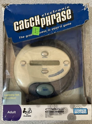 Juego de fiesta electrónico portátil Catch Phrase para adultos 2009 Parker Brothers NUEVO Foto 1 de 4