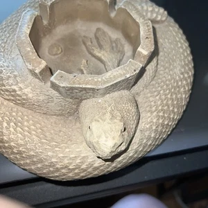 Vintage Klapperschlange Aschenbecher Arizona Souvenir 7 Zoll.  Kojotenkaktus. - Bild 1 von 12