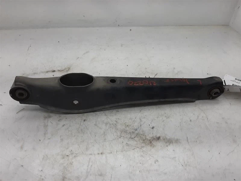 Brazo de control inferior trasero estilo clásico 2,4 L compatible con Jeep Patriot 2014 5105272aj Foto 1 de 4