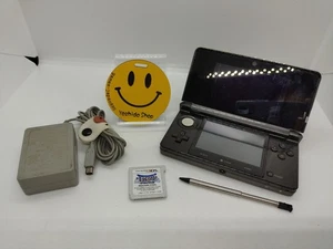 Consola Nintendo 3DS negra transparente versión japonesa - Imagen 1 de 10