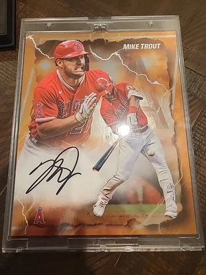 2024 Fanatics Under Wraps Emanate Auto  17/25 Angels - Image 1 of 4