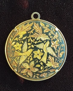 Antiguo colgante floral y pájaros Cloisonne de oro - Imagen 1 de 2