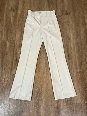 Calça Zara Mini Flare Couro Vegano Feminina S Creme Ecru Cintura Alta - Imagem 1 de 4