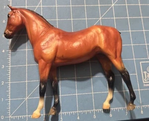 Breyer Molding Co Horse 7” Broken Tail Brown / Black/ White - Picture 1 of 9