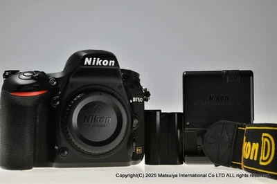 * Almost Mint * Nikon D750 24.3MP DSLR Camera Body - Image 1 of 4