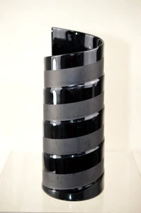 SELTENE SCHWARZE SPIRAL DESIGN VASE - ROSENTHAL - SIGNIERT: H.DREXLER - Bild 1 von 6
