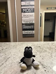 Vintage Nintendo Super Mario Bros Black Yoshi Toysite Bean Bag Plush - Picture 1 of 6