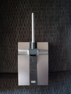 Cisco-Linksys Wireless-G Range Expander WRE54G - Picture 1 of 6