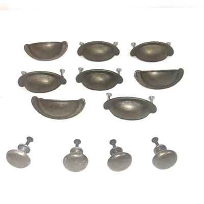 12 Reemplazos de Hierro Rústico Cajón Taza Tiradores Gabinete, Mueble. Hardware Foto 1 de 4