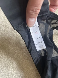 Gr. 40DD Livi BH einfarbig schwarz Bügel gepolstert vollflächig T-Shirt breite Träger - Bild 1 von 5