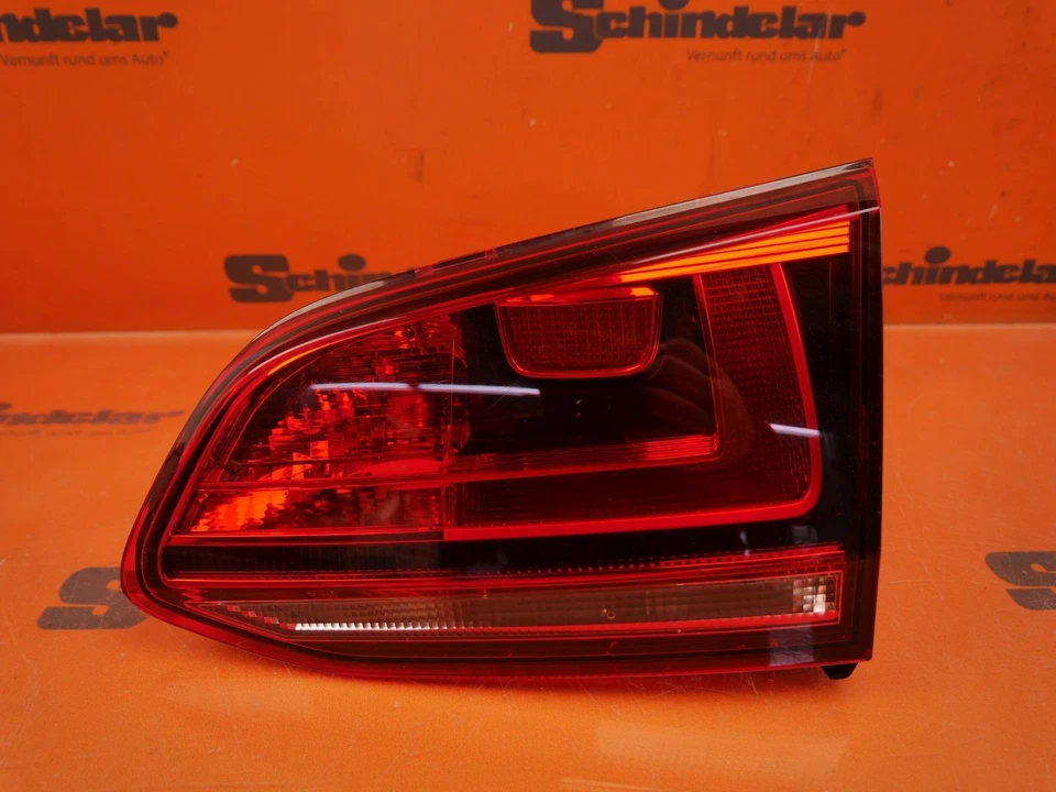 Fanale posteriore interno destro 5G9945094F VW GOLF VII VARIANT (BA5, BV5) 2.0 GTD - Immagine 1 di 1