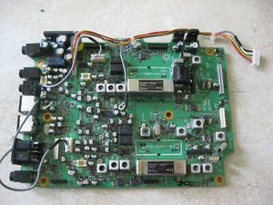 Unité principale Icom IC-910H en excellent état fonctionne comme il se doit, modèle ultérieur - Photo 1 sur 3