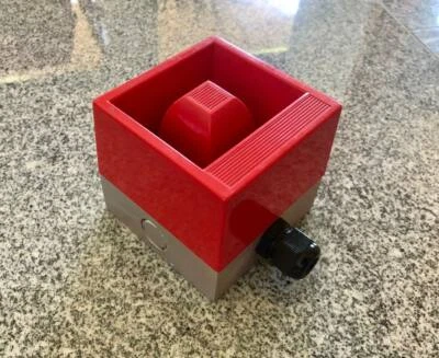 Alarm Signal  24V - DC / B.A.K. Electronics England R-791 - Bild 1 von 4