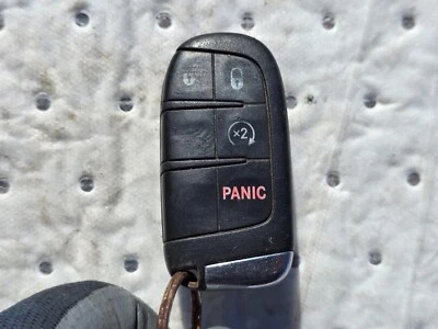 2016-2017 FIAT 500X KEYLESS ENTRY REMOTE KEY FOB OEM - Image 1 of 2
