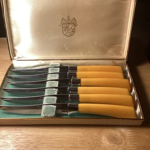 Juego de 6 asas de baquelita caramelo WASHINGTON FORGE de colección, cuchillos para carne SS, en muy buena condición - Imagen 1 de 12