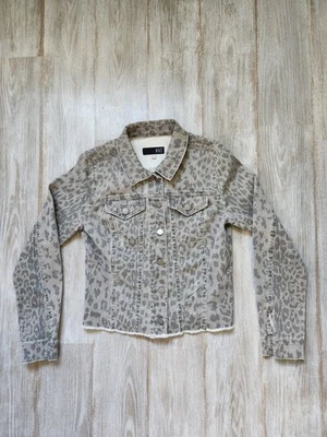 Kut from the Kloth Kara Denim Jean Jacket Gray Animal Print Raw Hem Pockets Sz M - Image 1 of 4
