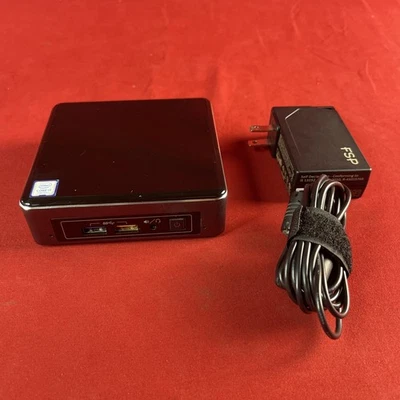 Mini PC Intel (NUC7i5BNK) con Windows 10 Pro, RAM y cable - Sin SSD - ¡Probado! Foto 1 de 4