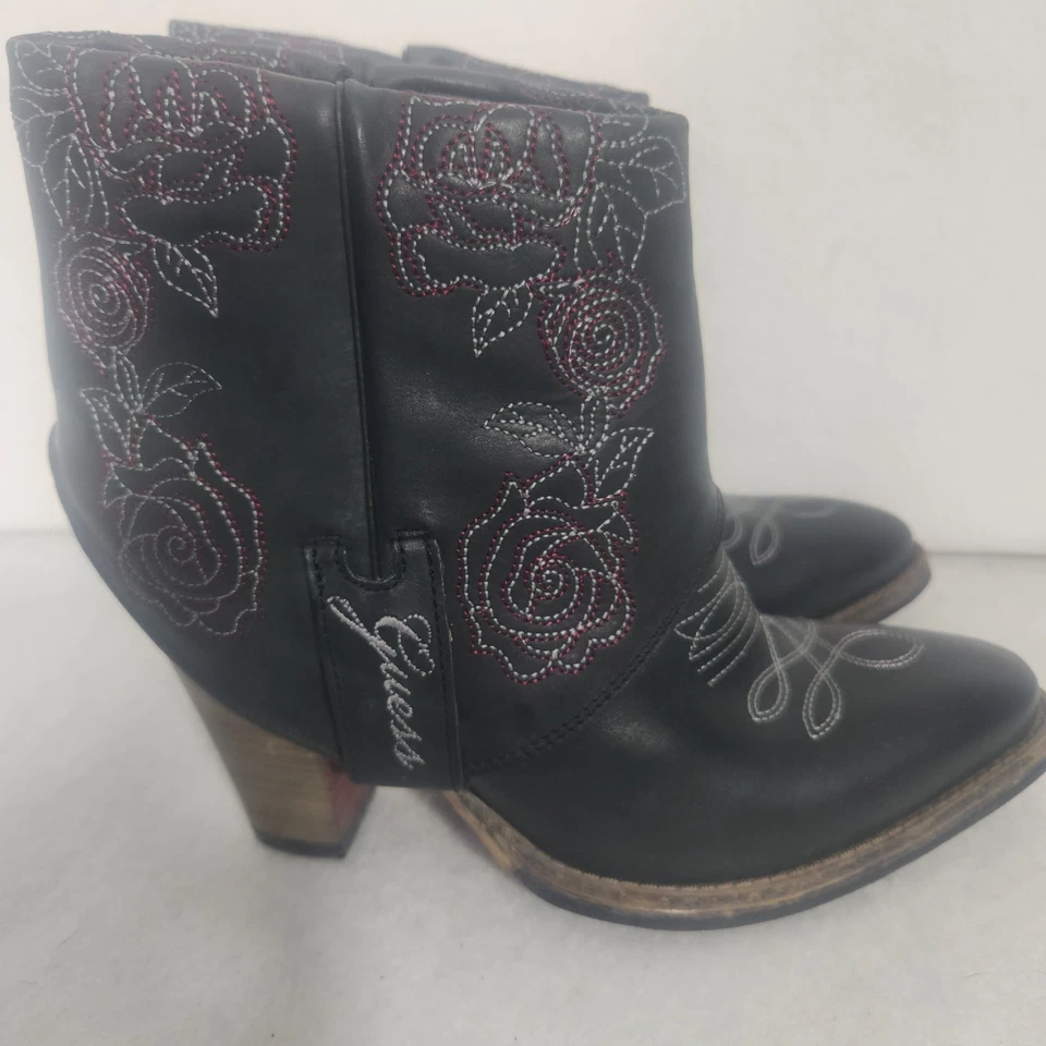 Guess By Marciano 黑色花卉拉链踝女牛仔靴尖头 8 — 第 1/4 张图片