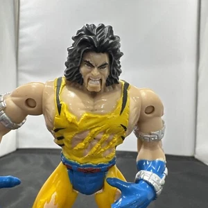 Marvel X-Men Wolverine Action Arms 1998 Toy Biz 5" Action Figure - Picture 1 of 7