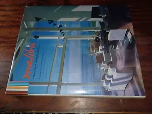 Malibu Residential Architecture & Interior Design 1920-2000 / FOLIO HBDJ ILL - Picture 1 of 2