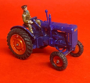 White Metal Copy of a Britains 1/32 Fordson E27N Tractor Good - Picture 1 of 6
