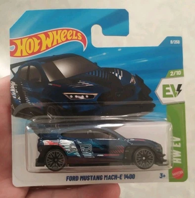 Hot Wheels 2026 Ford Mustang Mach-E 1400 Case A 1:64 - Immagine 1 di 4