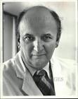 1981 Press Photo Dr. Bohumil Samal Medical Chief - Dfpc20775