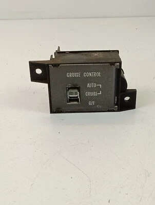 Оригинальный переключатель круиз-контроля для приборной панели Cadillac Deville Eldorado Seville 1977-1979 годов выпуска - Изображение 1 из 2