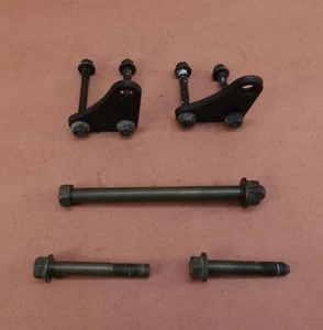 1998-2015 YAMAHA V STAR 650 XVS650 Classic Engine Mount Bracket Bolt Motor - Picture 1 of 6