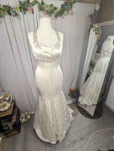 Abito da sposa a coda di pesce Emma Findley, taglia 10-12, abito a sirena - Foto 1 di 22