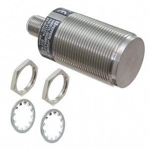 NMB15-30GM65-E2-V1 INDUCTIVE SEN 15MM PNP - Picture 1 of 1