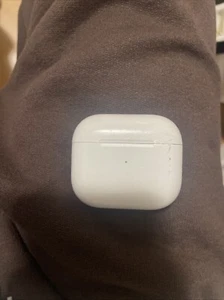 Casque intra-auriculaire sans fil Apple 3ème génération - Blanc - Photo 1 sur 3