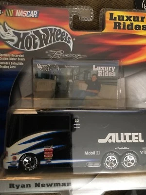 Hot Wheels Racing Luxury Rides Series Ryan Newman Alltel NASCAR Motor Coach - Image 1 of 3