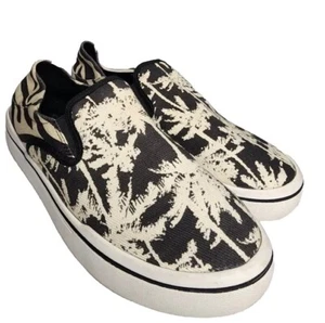 Steve Madden 9.5 Riga Black Fashion Round Toe Slip On Canvas Low Top Sneakers - Picture 1 of 5
