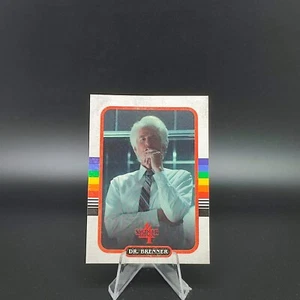 Zerocool 2023 - Stranger Things Season 4 - Topps - Dr. Martin Brenner #20 - Foto 1 di 1