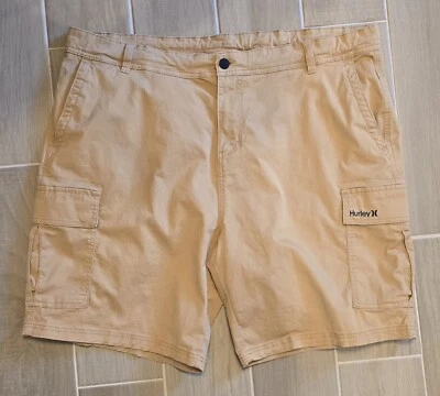 Men's Hurley Beige Cargo Cotton Khaki Shorts Size 42 - Image 1 of 4