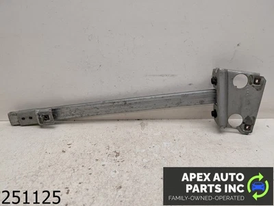 OEM 1979 Chevrolet El Camino 3.9L Power Window Regulator Door Guide Track Foto 1 de 4