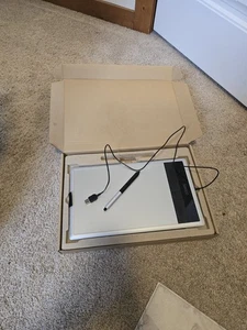 Wacom Bamboo Create Pen & Touch USB Drawing Tablet CTH-670  - Picture 1 of 6