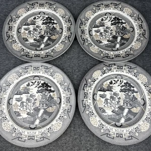 Royal Stafford England Black Gold Willow Dinner Plates 11" Set of 4 READ DESC! - Picture 1 of 6
